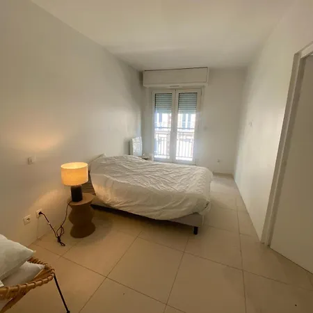 Appartement Superbe Boccador Tour Eiffel Paris